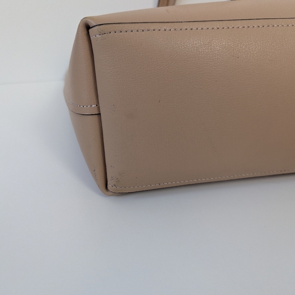 Coach Avenue Large Tote Carryall Beige Leather Bag - Picture 5 of 16